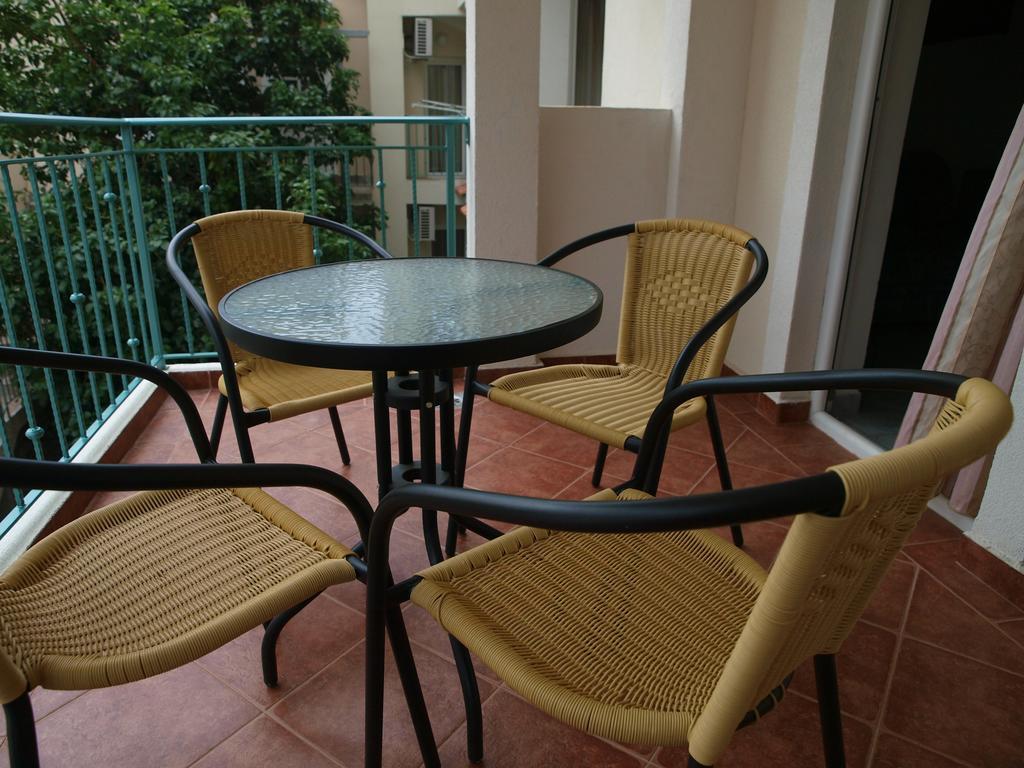Apartments Obala Dragovic Petrovac Номер фото