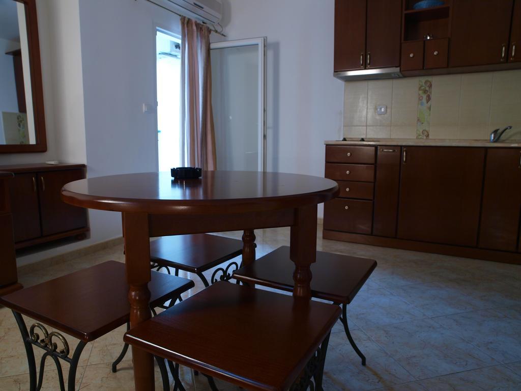 Apartments Obala Dragovic Petrovac Номер фото
