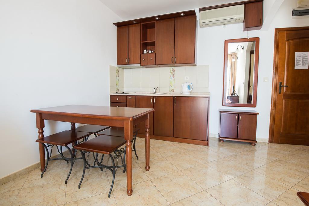 Apartments Obala Dragovic Petrovac Екстер'єр фото