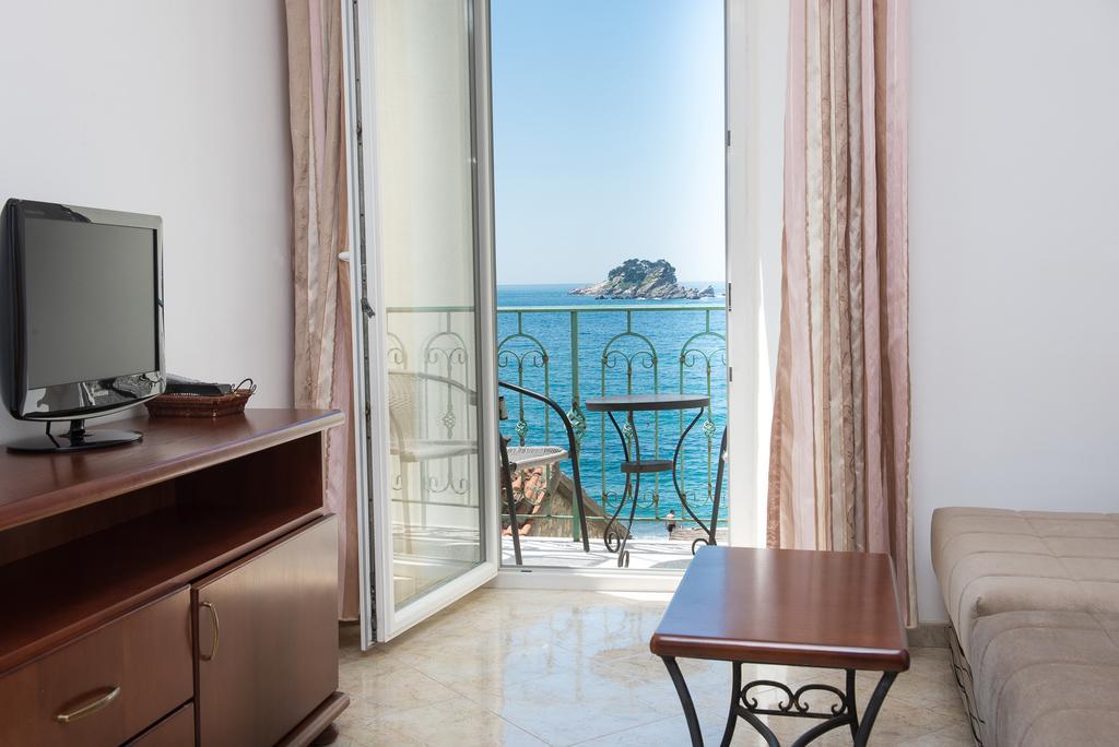 Apartments Obala Dragovic Petrovac Екстер'єр фото