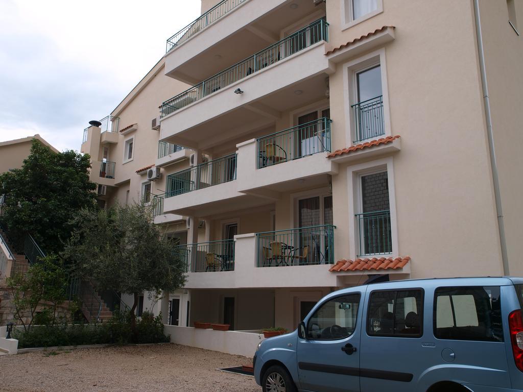 Apartments Obala Dragovic Petrovac Екстер'єр фото